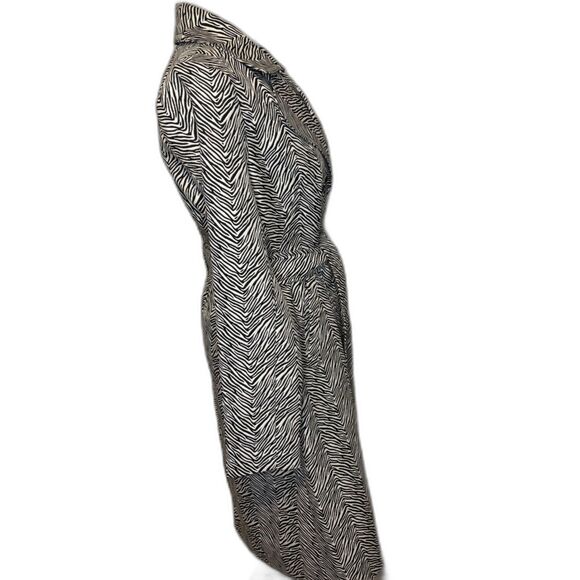 Cabi 007 Zeba Animal Print Button Up Trench Coat Jacket Womens Designer - Picture 4 of 8